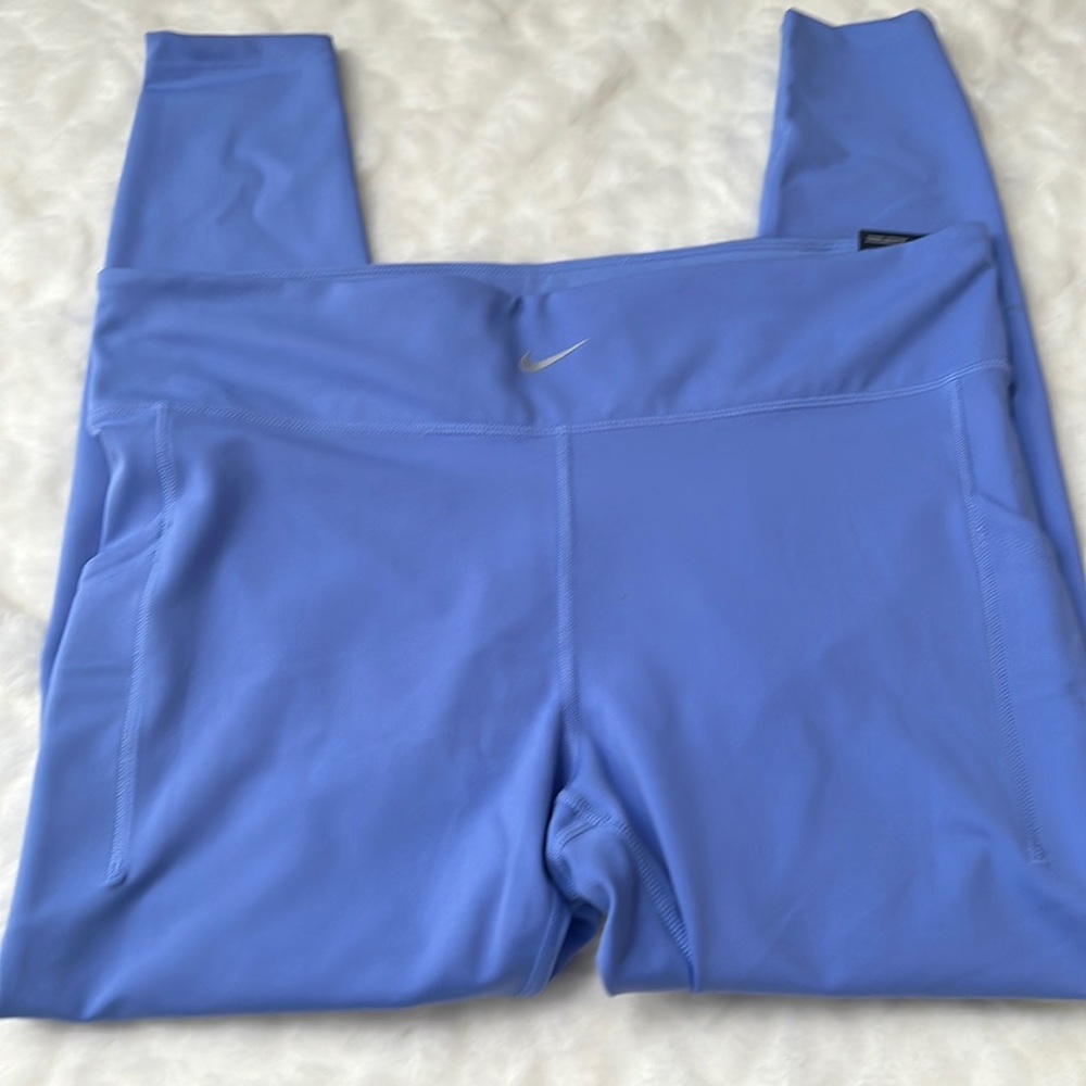 Nike Pro Lixe leggings